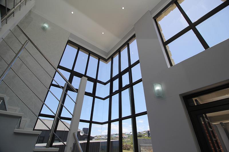 8 Bedroom Property for Sale in Reebok Western Cape